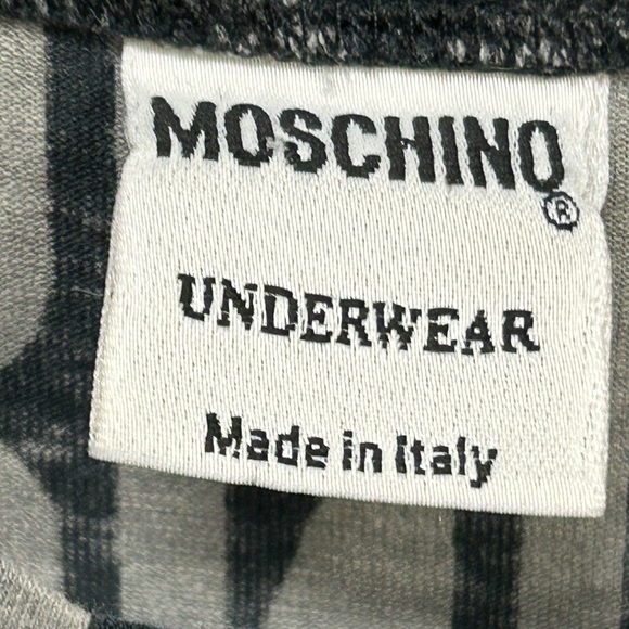 Damaged Moschino Underwear Black Gray All Over Print Fitted T Shirt Size XL - Picture 5 of 8